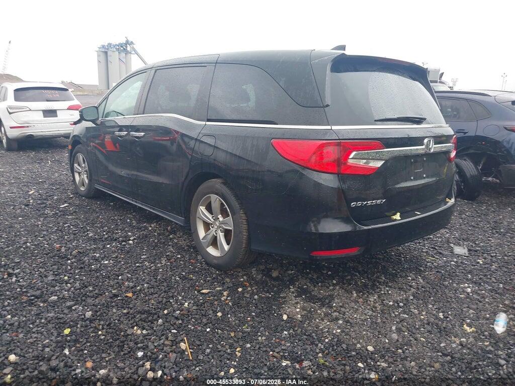 5FNRL6H74JB025621 2018 HONDA ODYSSEY photo no. 3