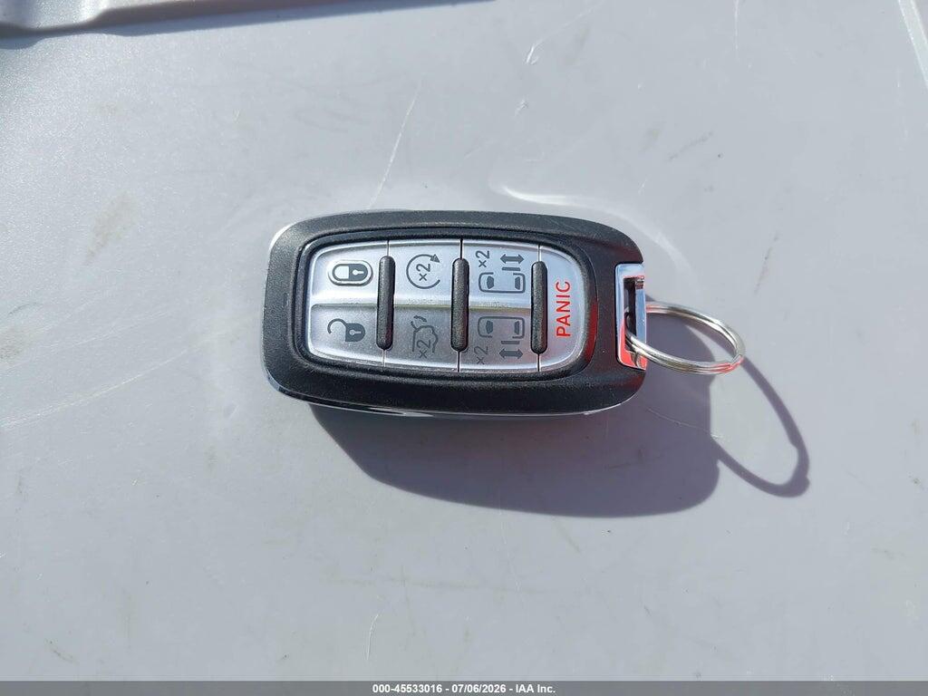 2C4RC1BG6HR720516 2017 CHRYSLER PACIFICA photo no. 11