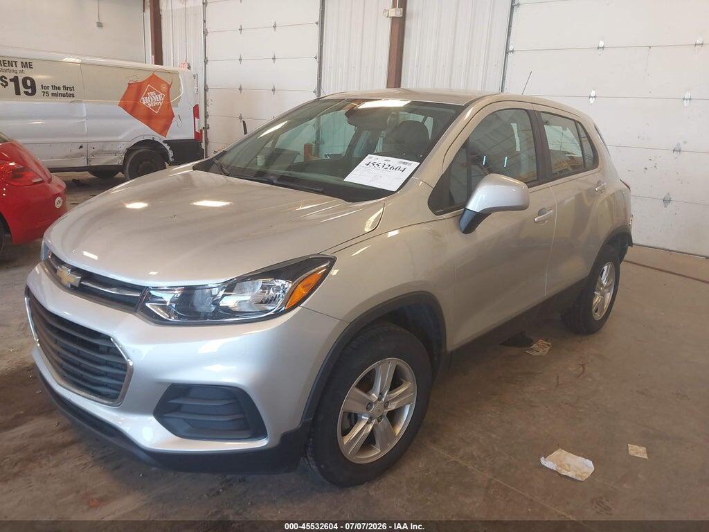 KL7CJNSB0JB550680 2018 CHEVROLET TRAX photo no. 2