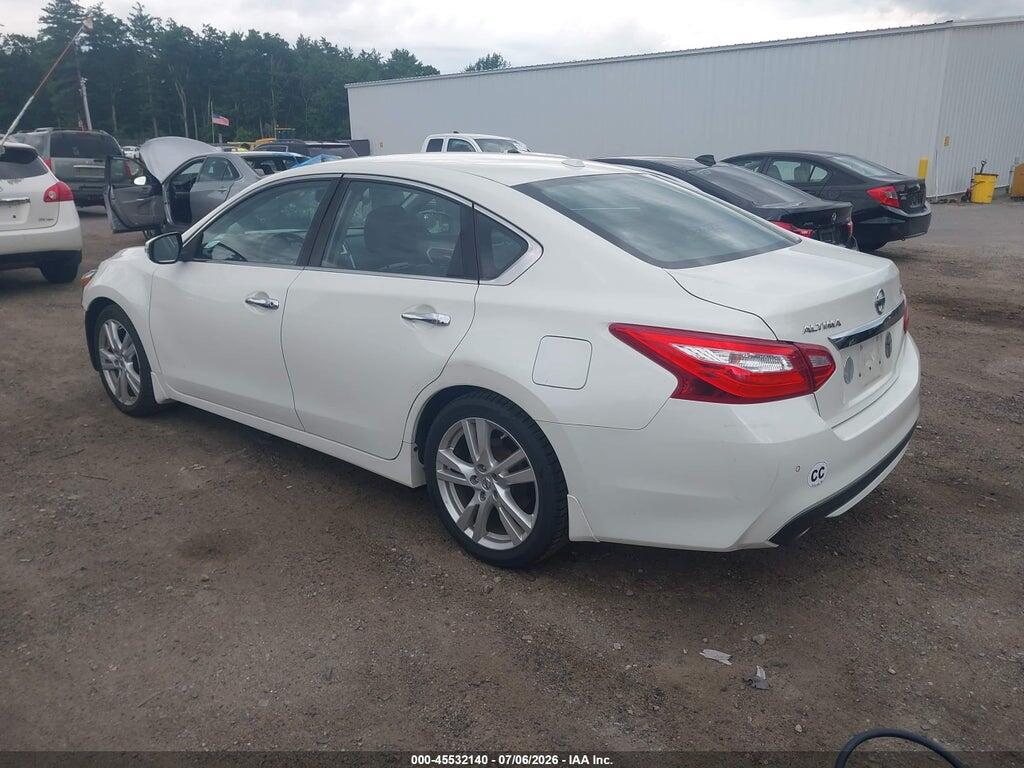 1N4BL3APXHC487463 2017 NISSAN ALTIMA photo no. 3