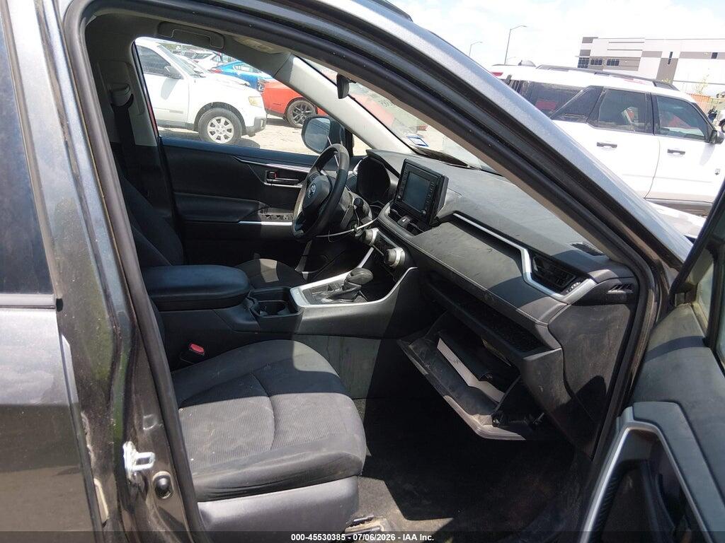 2T3H1RFV6KC009843 2019 TOYOTA RAV4 photo no. 5