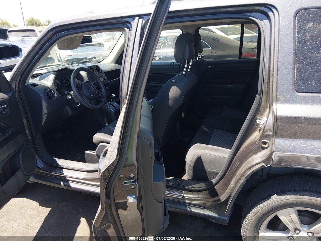 1C4NJPBB9HD203855 2017 JEEP PATRIOT photo no. 8