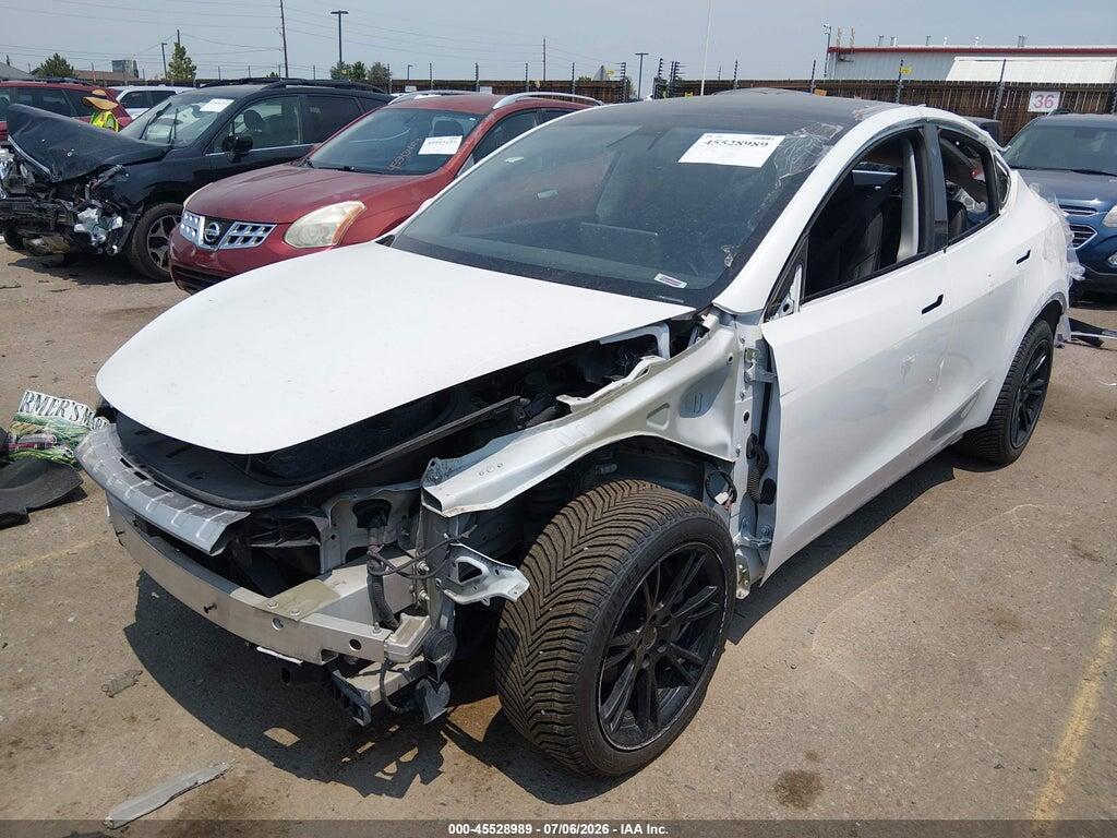 5YJYGDEE8MF108934 2021 TESLA MODEL Y photo no. 2