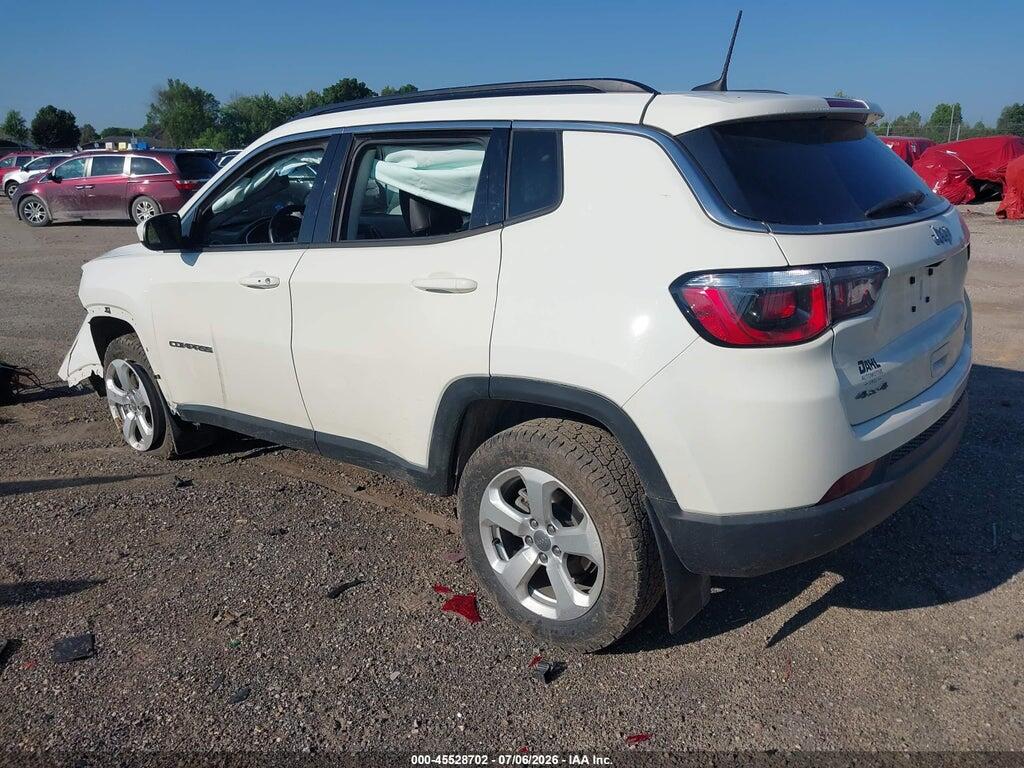 3C4NJDBB8KT741933 2019 JEEP COMPASS photo no. 3