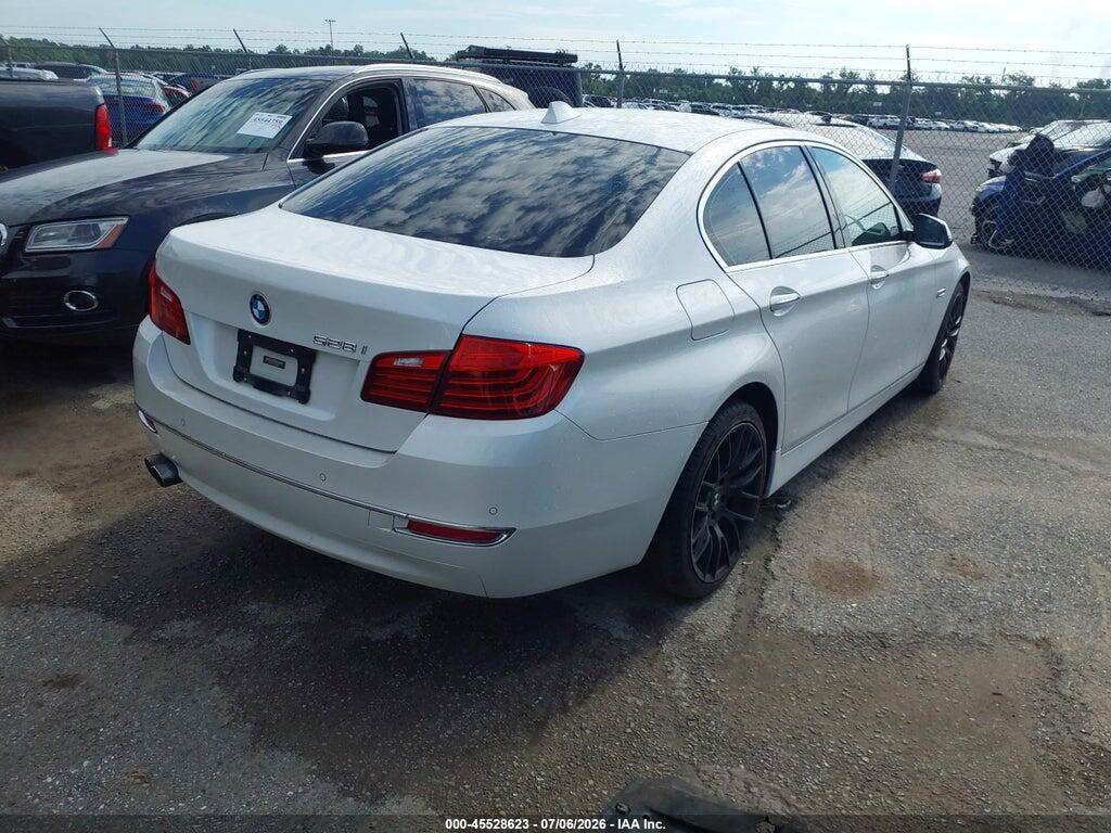 WBA5A5C5XGG348829 2016 BMW 528I photo no. 4