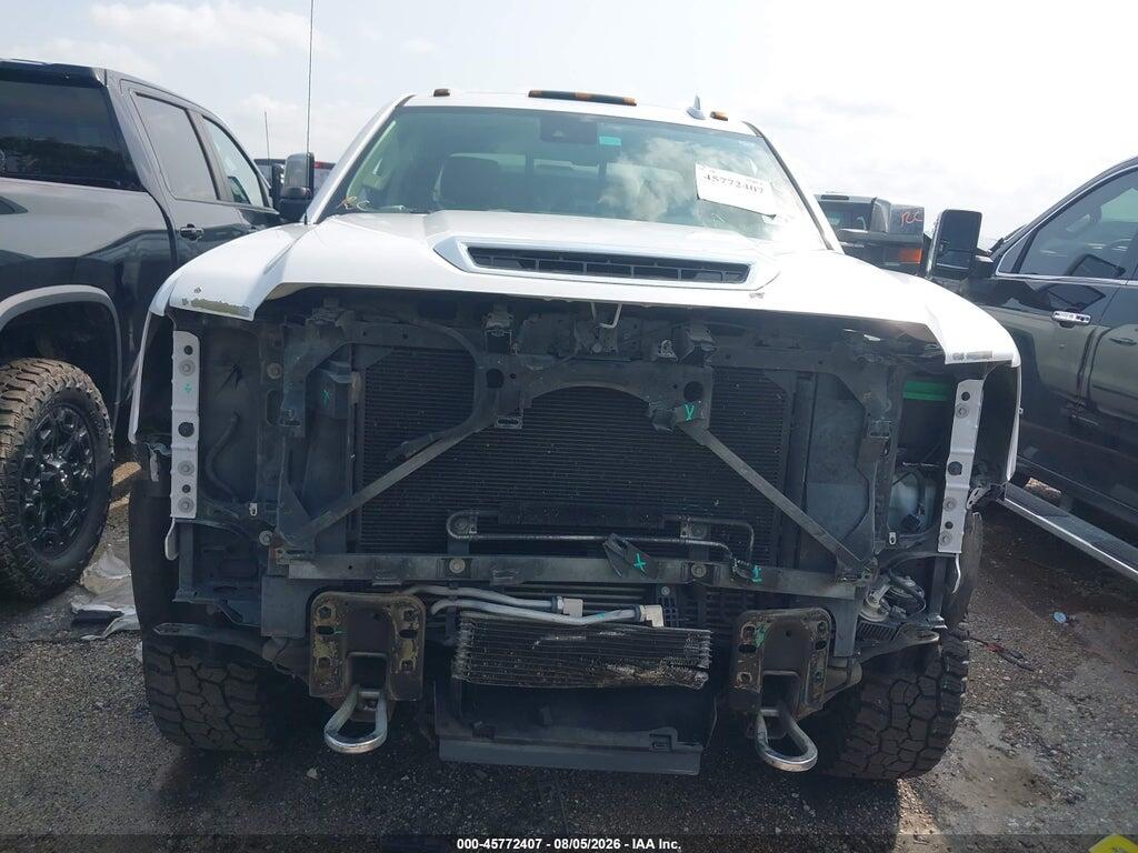 1GT12UEY6JF274404 2018 GMC SIERRA 2500HD photo no. 12