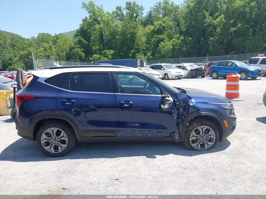 KNDEU2AA7R7627036 2024 KIA SELTOS photo no. 12