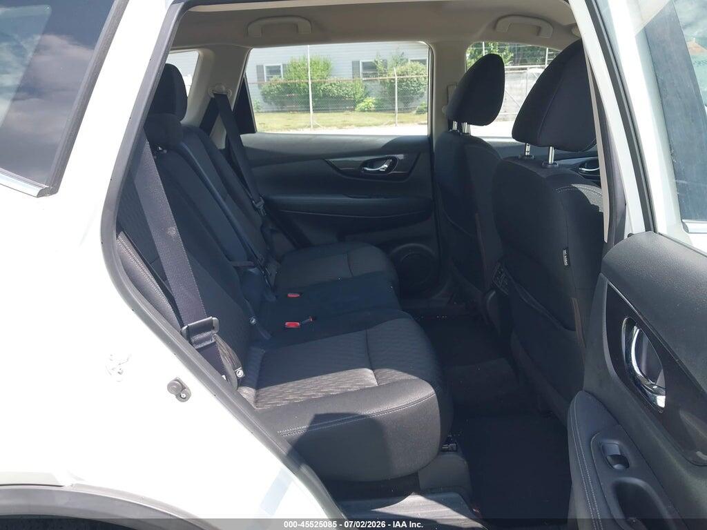 KNMAT2MV2HP566841 2017 NISSAN ROGUE photo no. 8