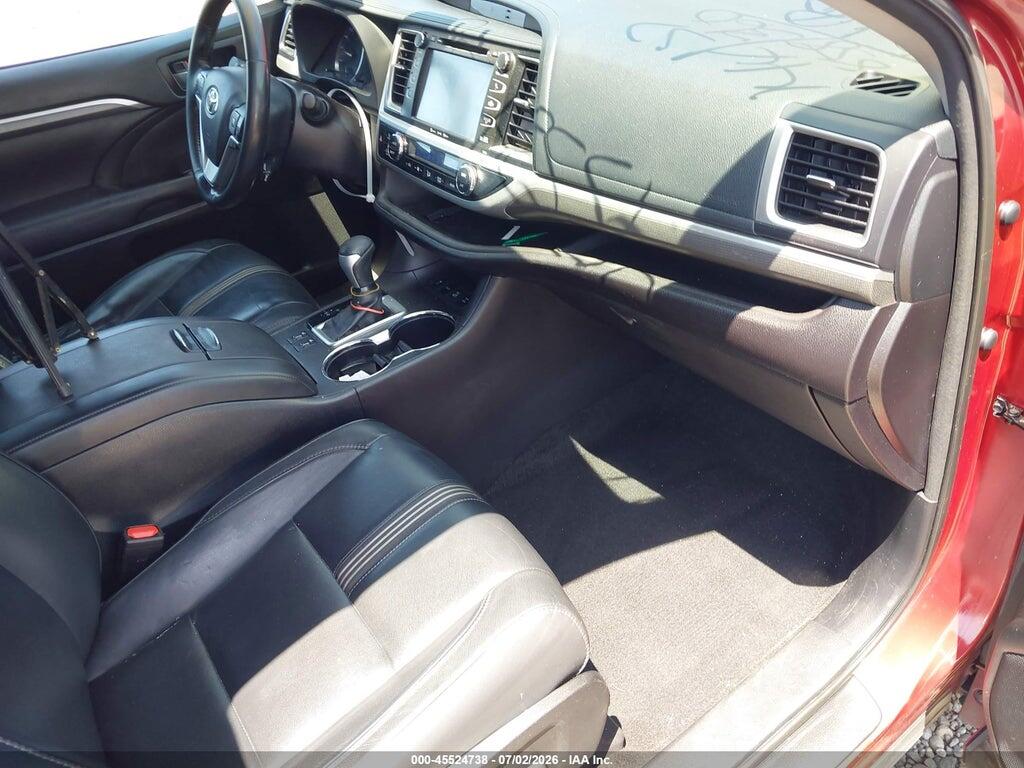5TDJZRFH1JS537826 2018 TOYOTA HIGHLANDER photo no. 5