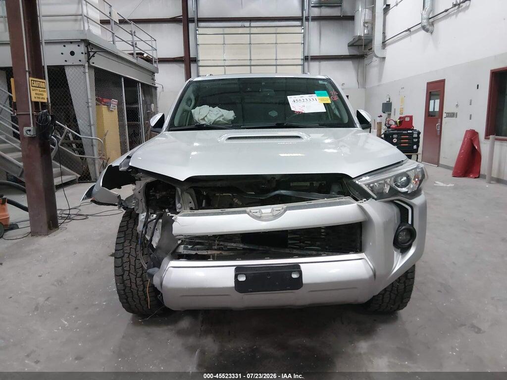 JTERU5JR9P6101367 2023 TOYOTA 4RUNNER photo no. 12