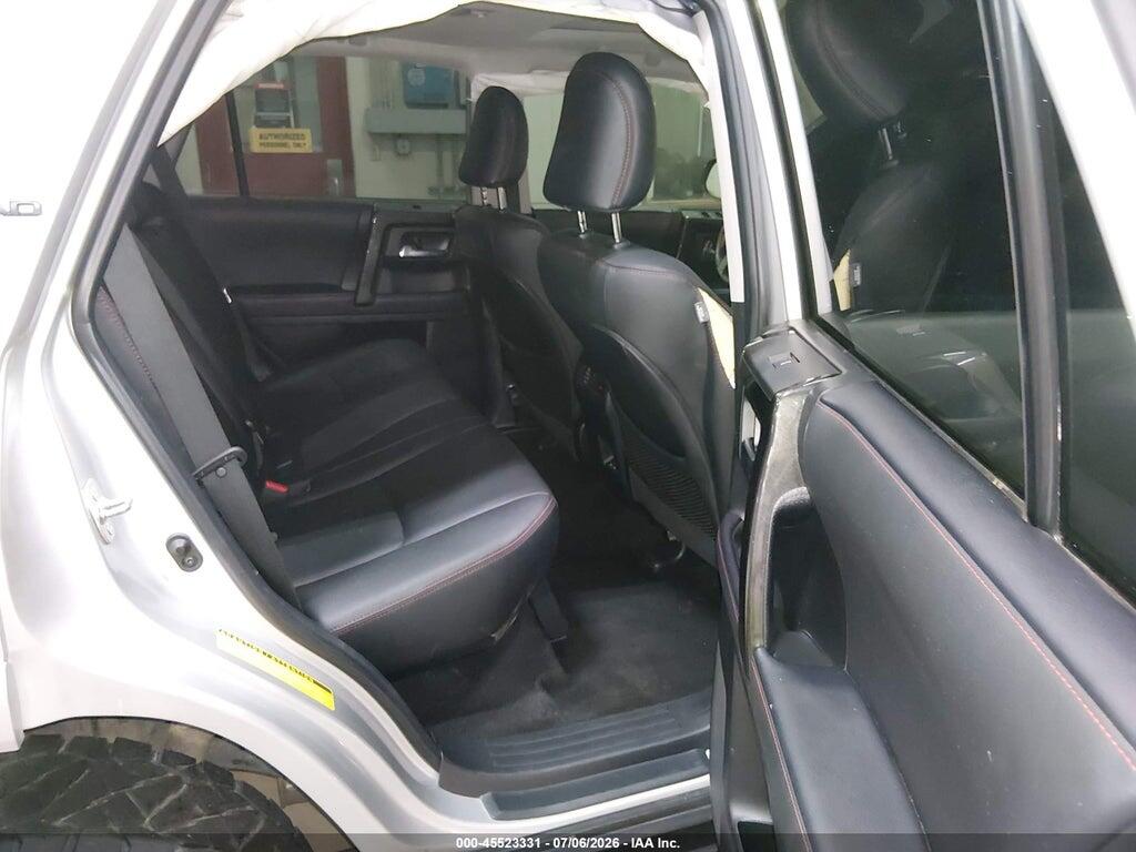 JTERU5JR9P6101367 2023 TOYOTA 4RUNNER photo no. 8
