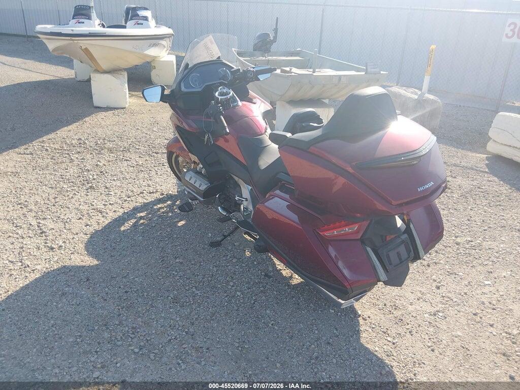 JH2SC7957JK004065 2018 HONDA GL1800 photo no. 3