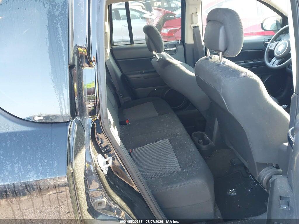1C4NJDBB2GD686215 2016 JEEP COMPASS photo no. 8