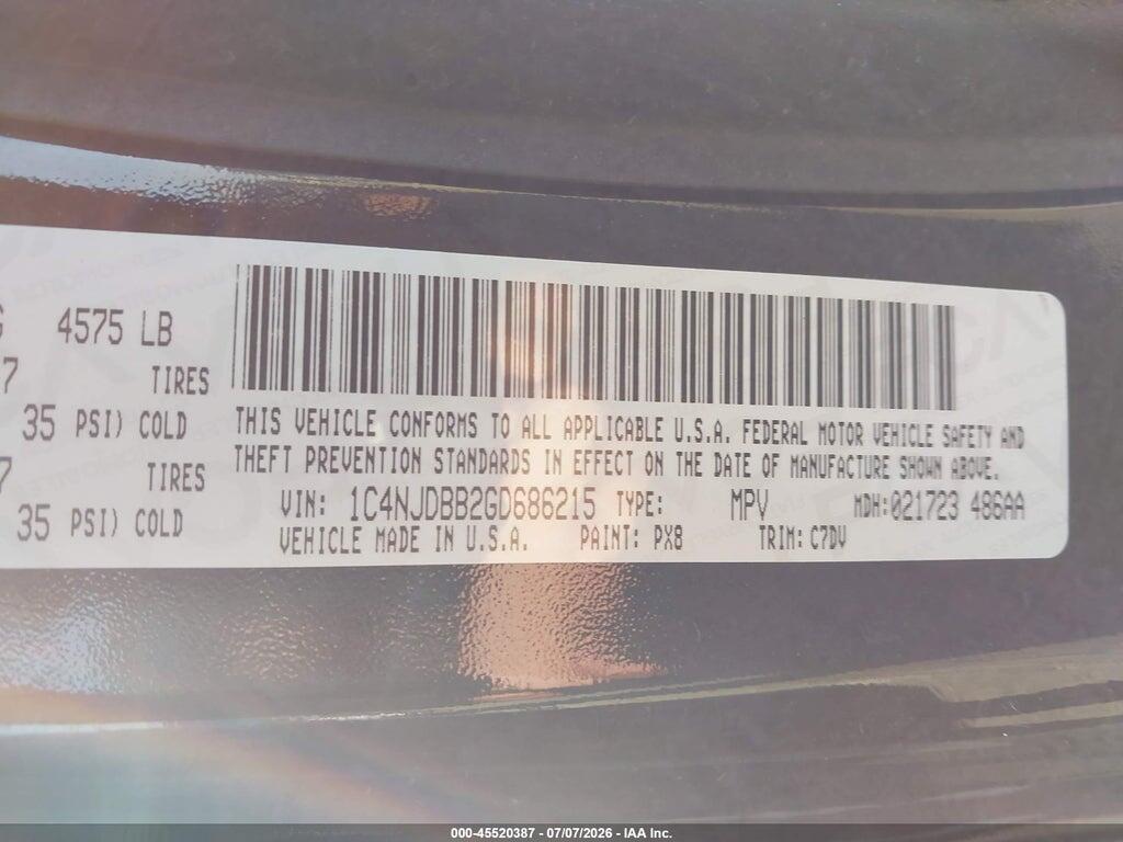 1C4NJDBB2GD686215 2016 JEEP COMPASS photo no. 9