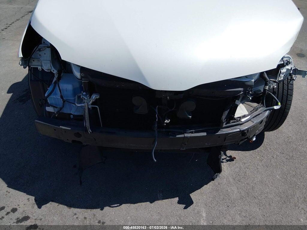 5TDDZ3DC7JS208257 2018 TOYOTA SIENNA photo no. 6