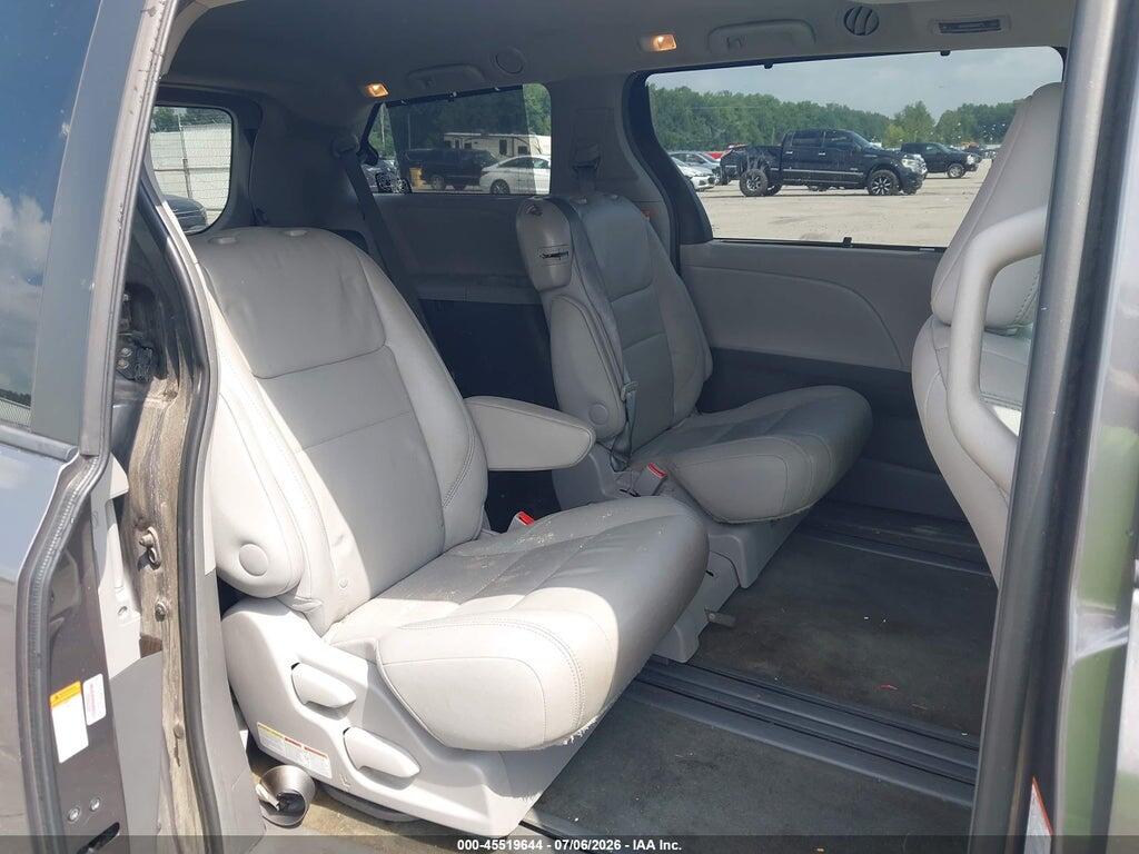 5TDYZ3DC9HS786775 2017 TOYOTA SIENNA photo no. 8