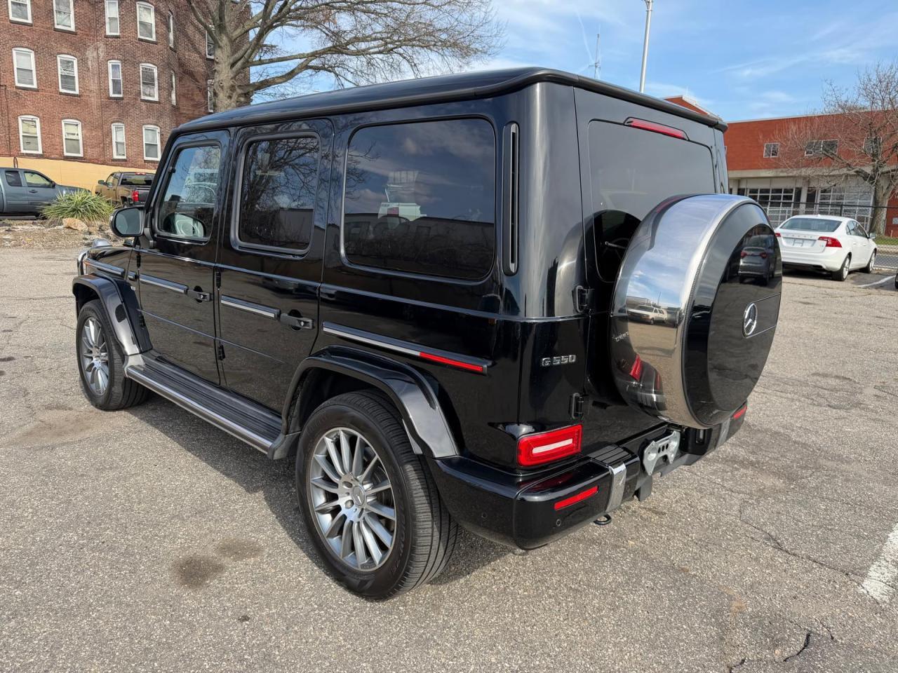 2020 MERCEDES-BENZ G 550 — Фото 2 из 10
