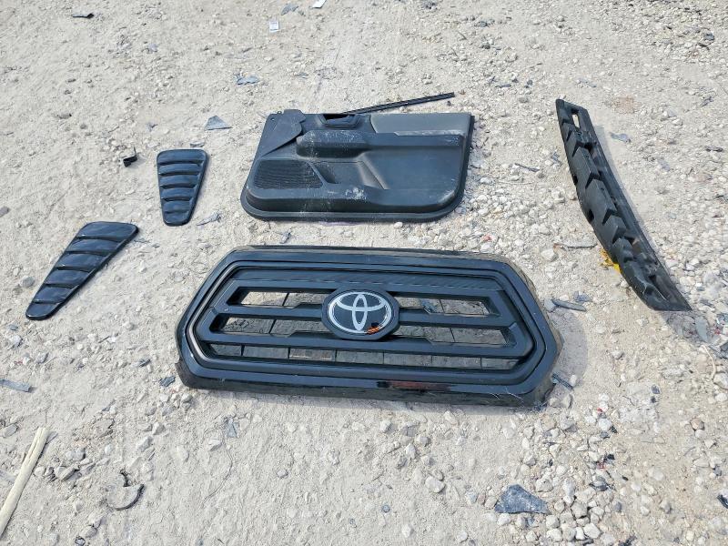3TYCZ5AN9PT140179 2023 TOYOTA TACOMA photo no. 12