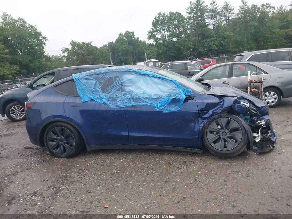 7SAYGAEE3SF221849 2025 TESLA MODEL Y photo no. 12
