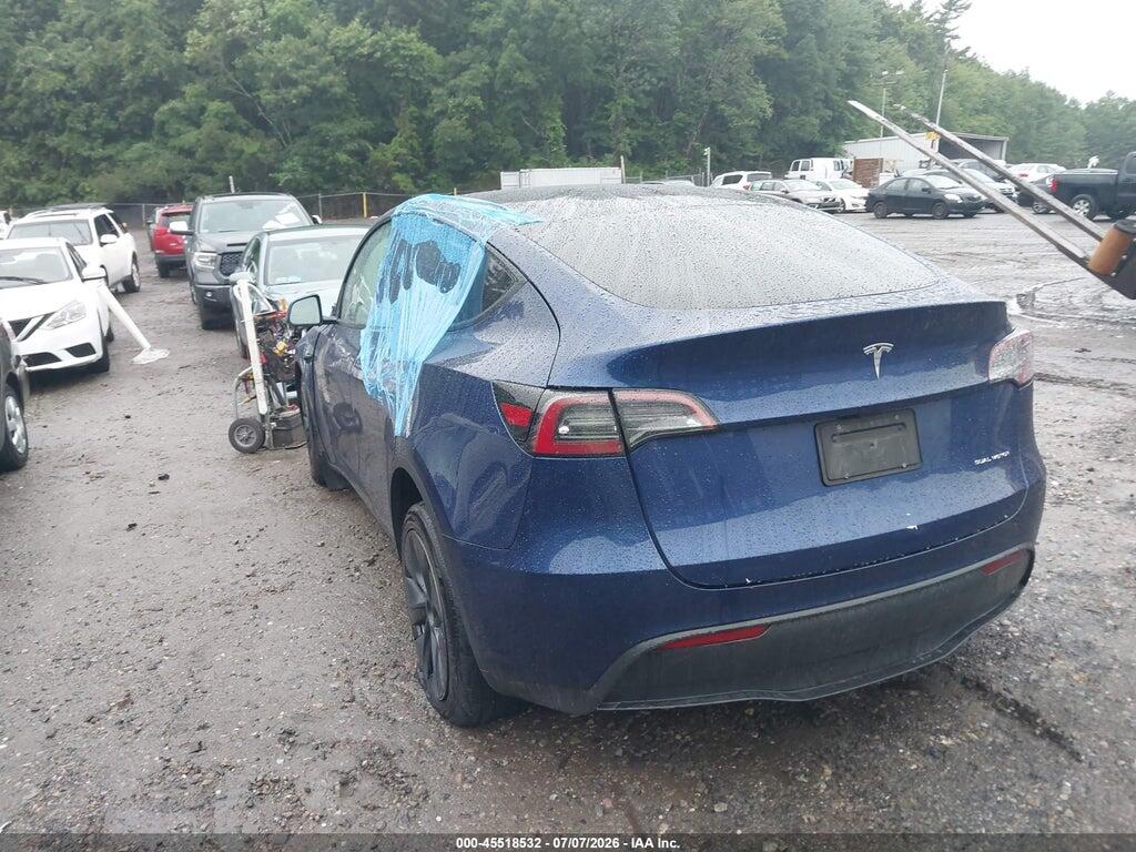 7SAYGAEE3SF221849 2025 TESLA MODEL Y photo no. 3