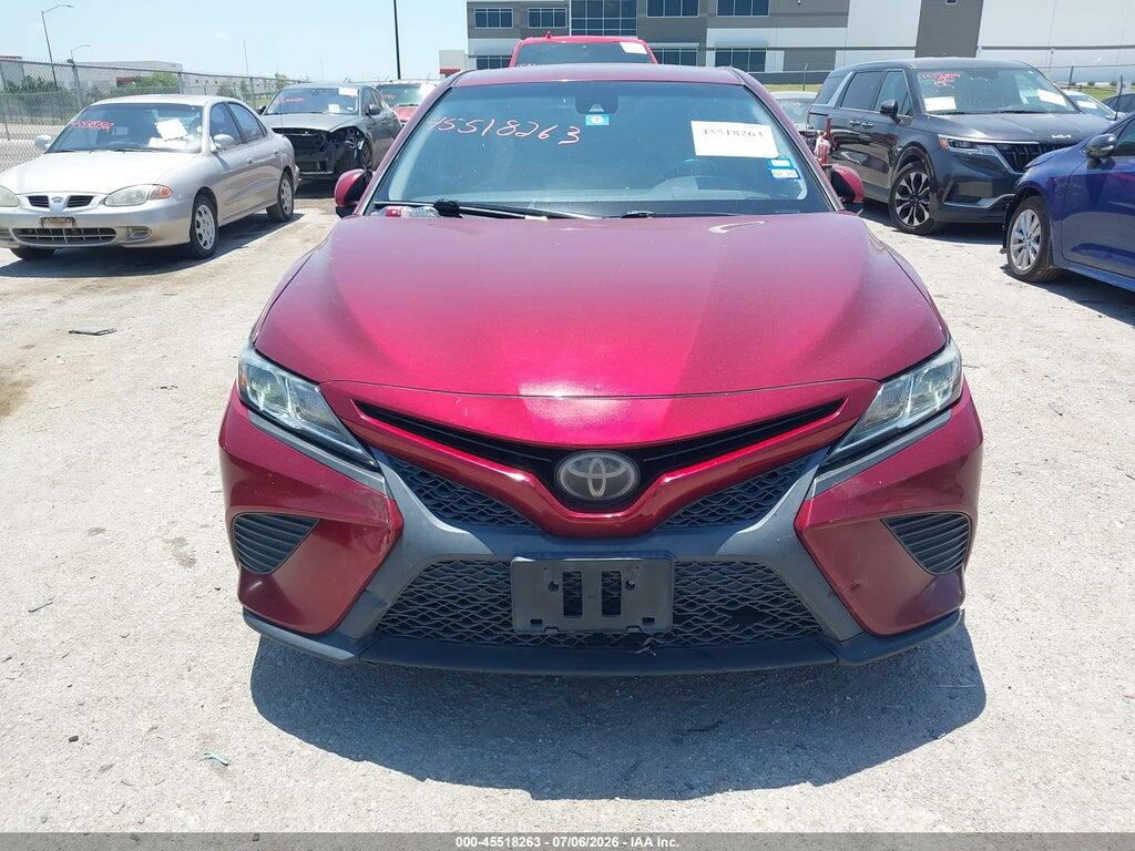 4T1B11HK1JU585632 2018 TOYOTA CAMRY photo no. 12