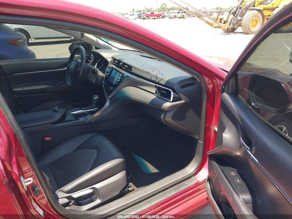 4T1B11HK1JU585632 2018 TOYOTA CAMRY photo no. 5