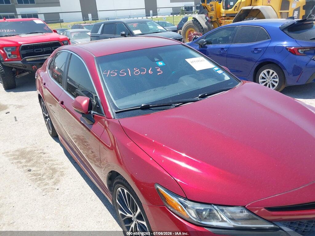 4T1B11HK1JU585632 2018 TOYOTA CAMRY photo no. 6