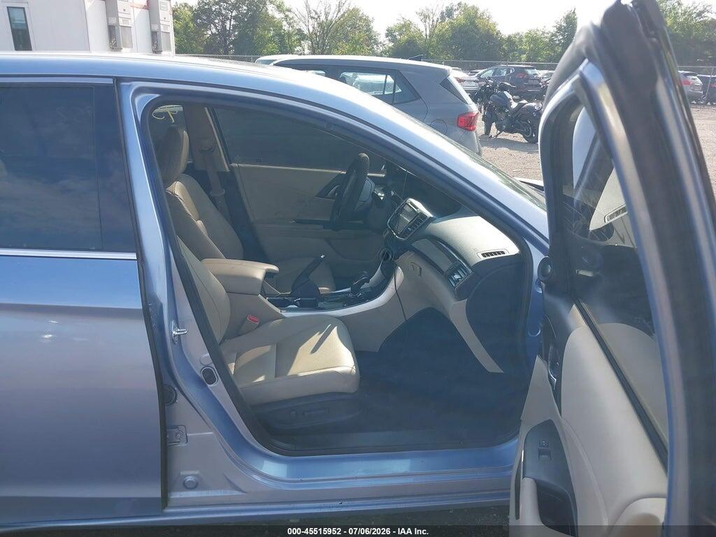 JHMCR6F56HC011179 2017 HONDA ACCORD HYBRID photo no. 5