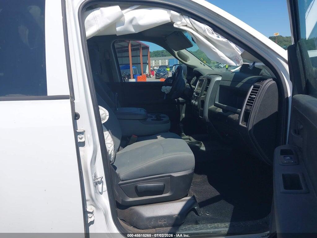 3C6UR5CL0JG337430 2018 RAM 2500 photo no. 5