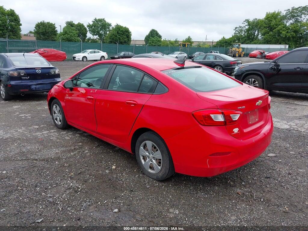 1G1BC5SM0J7206322 2018 CHEVROLET CRUZE photo no. 3