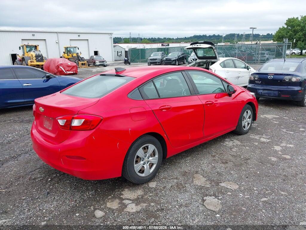 1G1BC5SM0J7206322 2018 CHEVROLET CRUZE photo no. 4