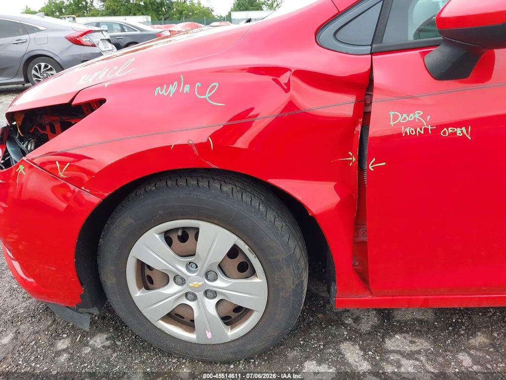 1G1BC5SM0J7206322 2018 CHEVROLET CRUZE photo no. 6