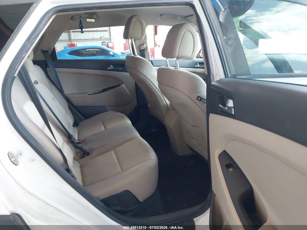 KM8J3CA48GU100294 2016 HYUNDAI TUCSON photo no. 8