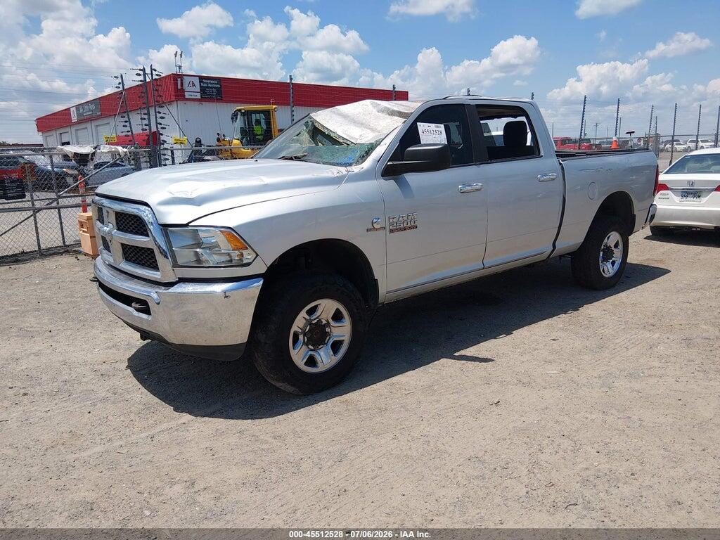 3C6UR5DL4JG402147 2018 RAM 2500 photo no. 2