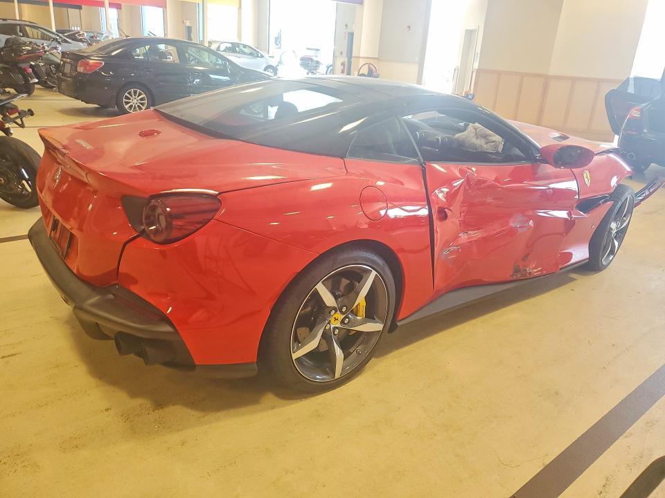 2022 FERRARI PORTOFINO M — Фото 3 из 12