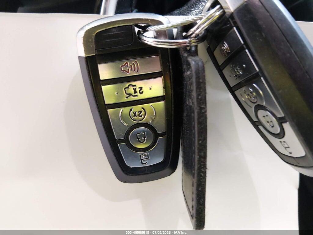 3FA6P0RU5HR323201 2017 FORD FUSION HYBRID photo no. 11