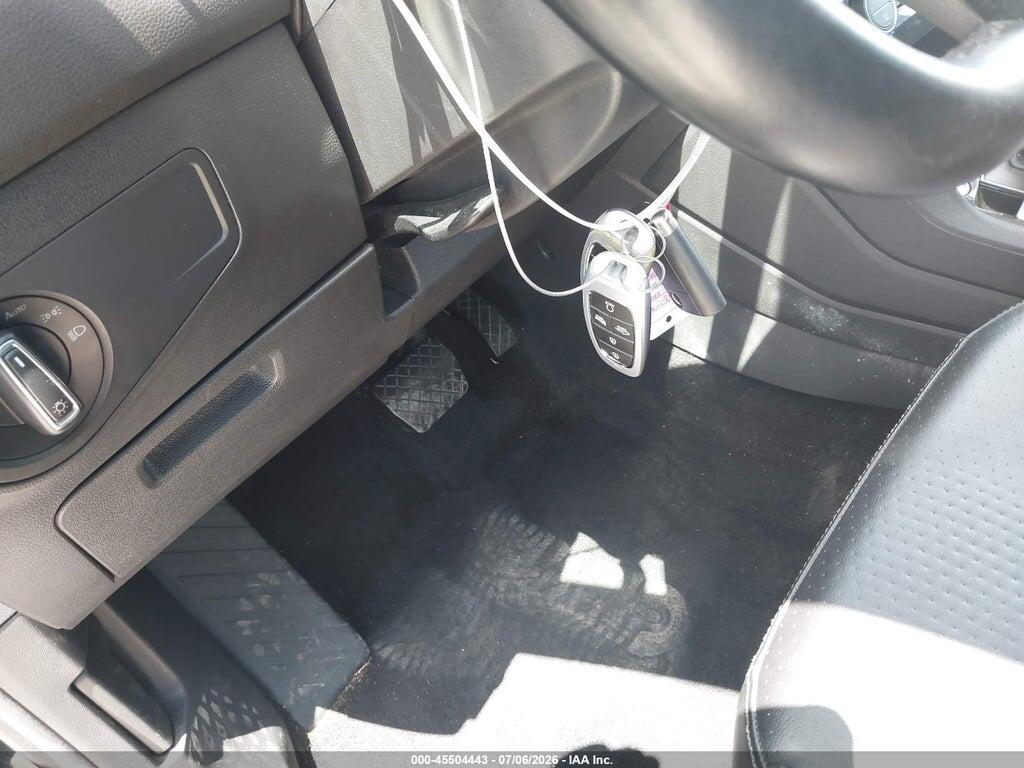 3VV3B7AX4JM208149 2018 VOLKSWAGEN TIGUAN photo no. 11