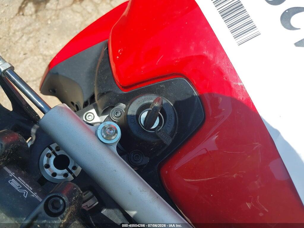 ZDMFAKYW7PB005680 2023 DUCATI STREETFIGHTER photo no. 11