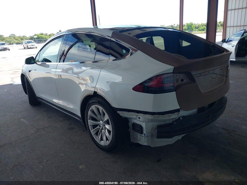 5YJXCBE22JF112037 2018 TESLA MODEL X photo no. 3
