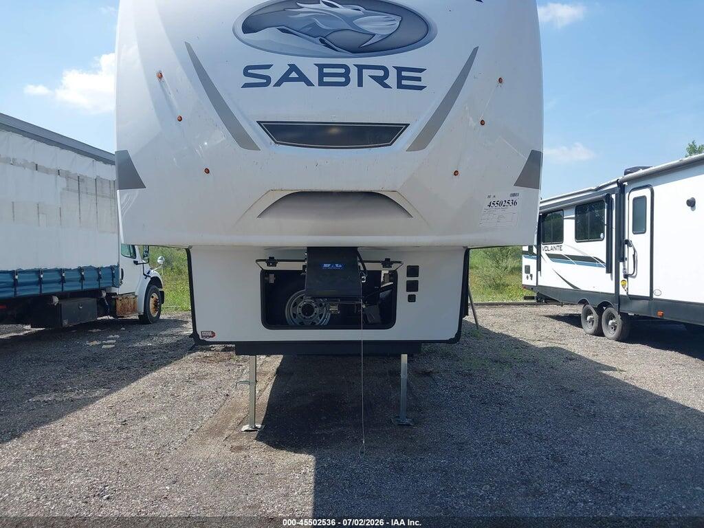 5ZT3SR1B8S6116167 2025 FOREST RIVER SABRE photo no. 10