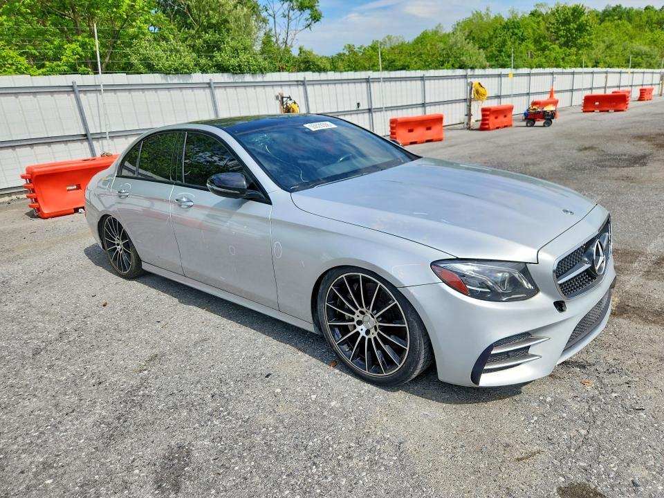 2020 MERCEDES-BENZ E AMG 53 4MATIC — Фото 4 из 12