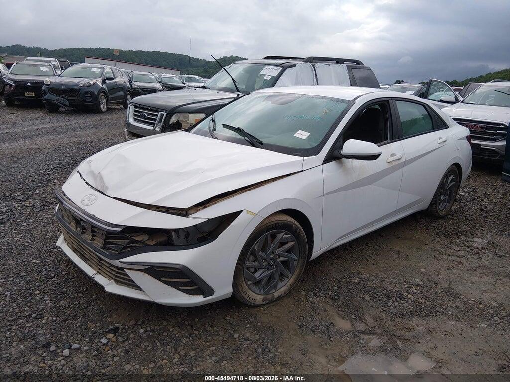 KMHLM4DG6RU635497 2024 HYUNDAI ELANTRA photo no. 2