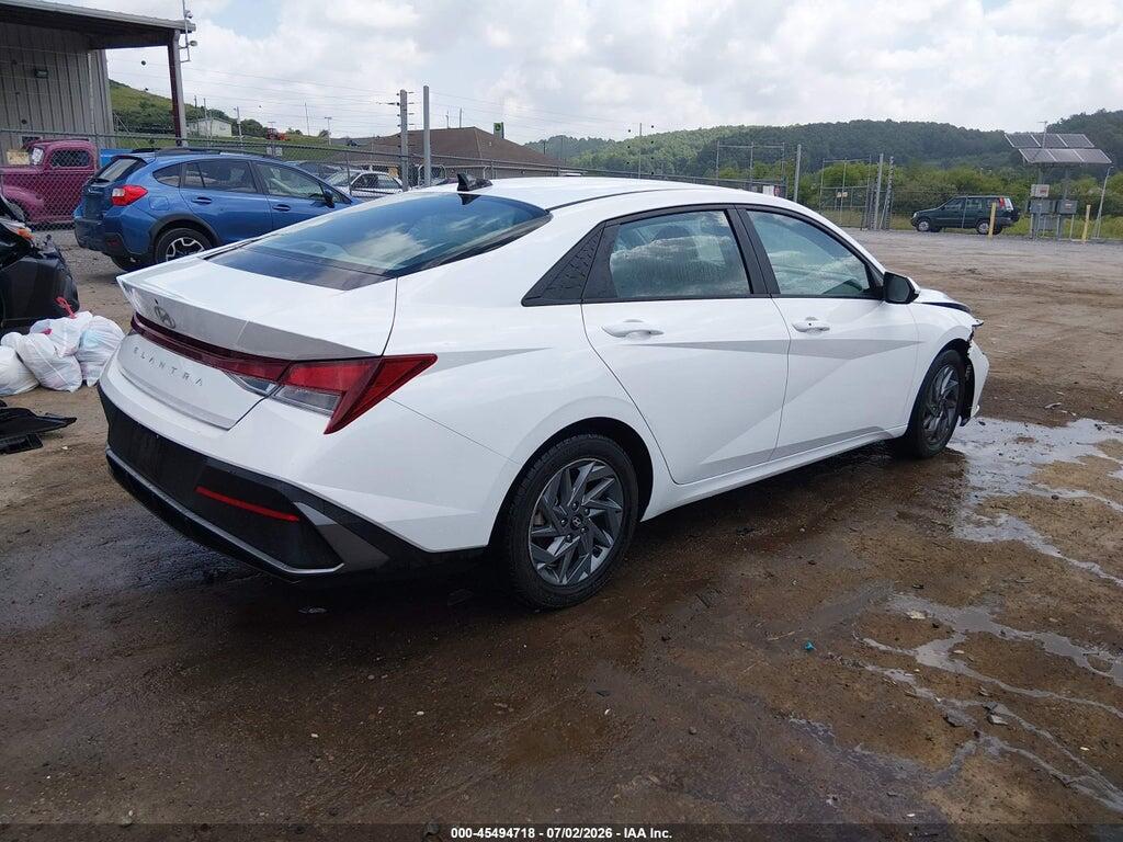KMHLM4DG6RU635497 2024 HYUNDAI ELANTRA photo no. 4