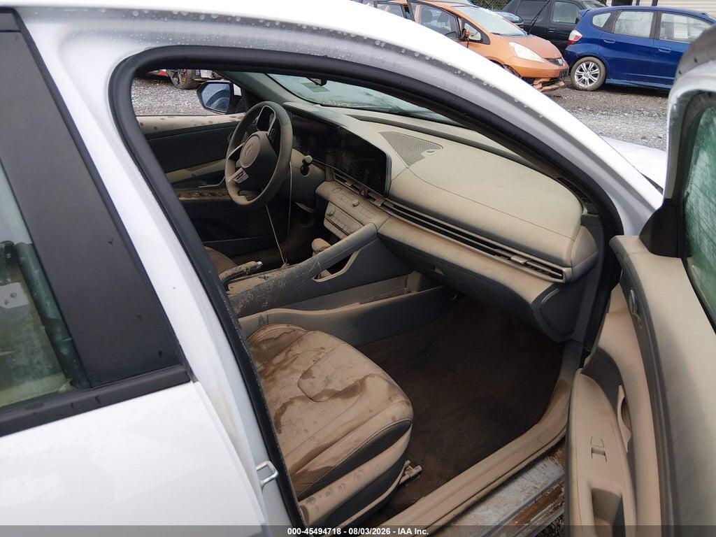 KMHLM4DG6RU635497 2024 HYUNDAI ELANTRA photo no. 5