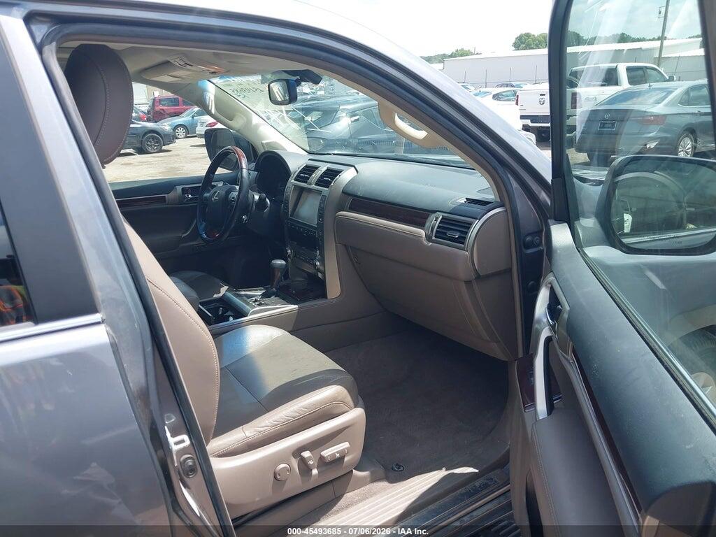 JTJBM7FX0K5213396 2019 LEXUS GX 460 photo no. 5