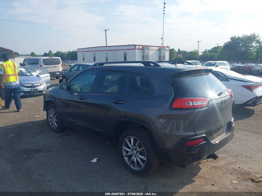 1C4PJLCX1JD587714 2018 JEEP CHEROKEE photo no. 3