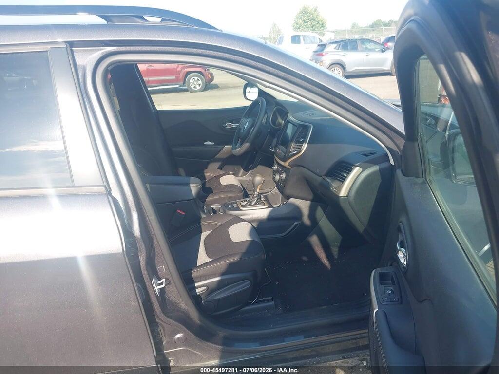 1C4PJLCX1JD587714 2018 JEEP CHEROKEE photo no. 5