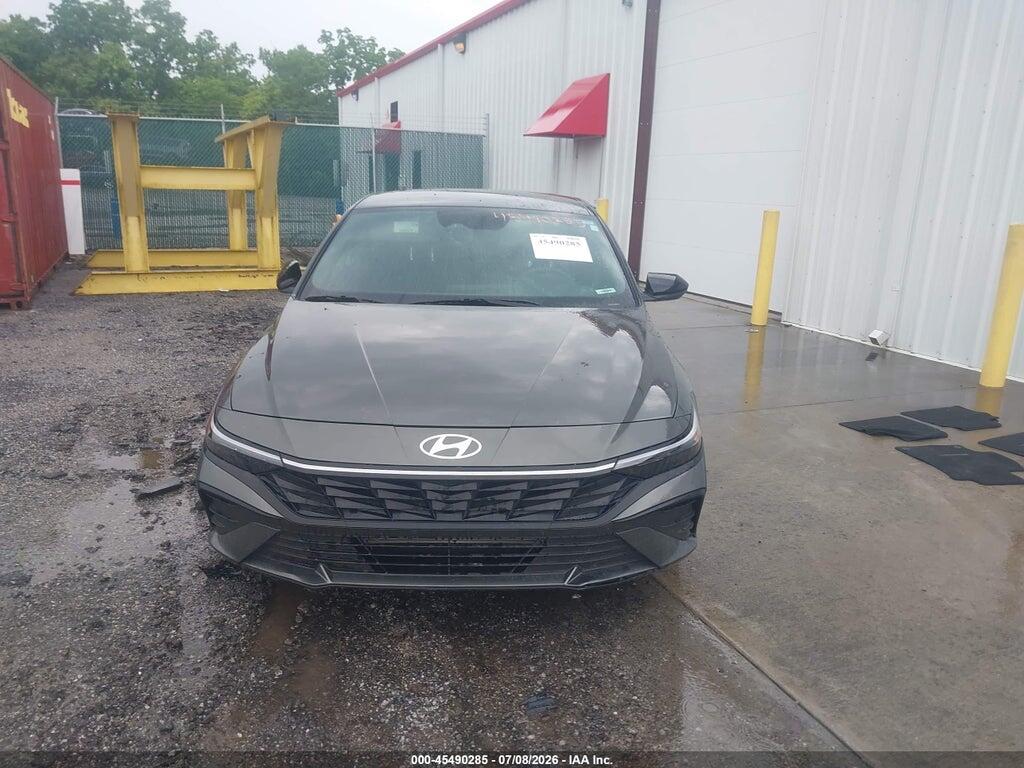 KMHLM4DG9SU937355 2025 HYUNDAI ELANTRA photo no. 12