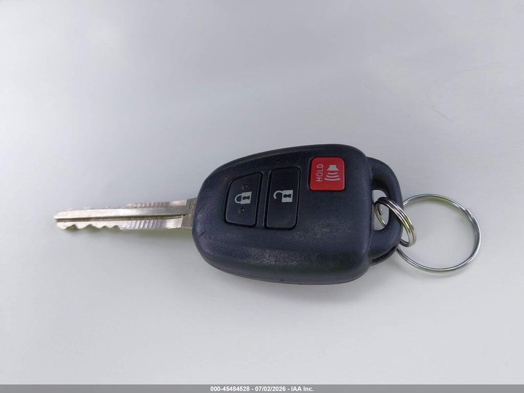 JTMBFREV8JJ730833 2018 TOYOTA RAV4 photo no. 11
