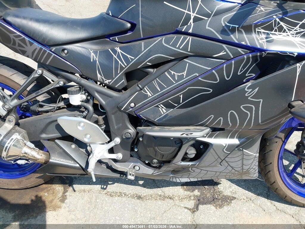 MH3RH18Y8RK017132 2024 YAMAHA YZFR3 photo no. 8